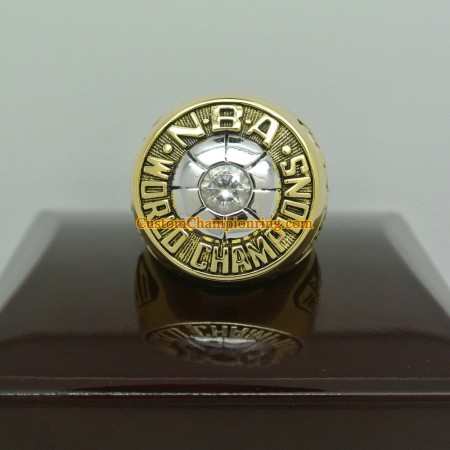 1970 New York Knicks Basketball World Championship Ring