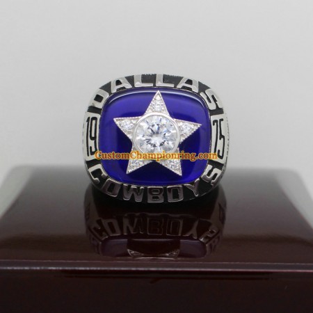 1975  Dallas Cowboys National Football Championship Ring