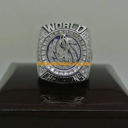2011 Dallas Mavericks National Basketball World Championship Ring